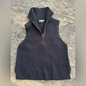 Madewell Men's Dark Gray Zip Up Sweater Vest